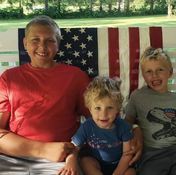 Meet your Posher, Jenny - Picture 1 of 1